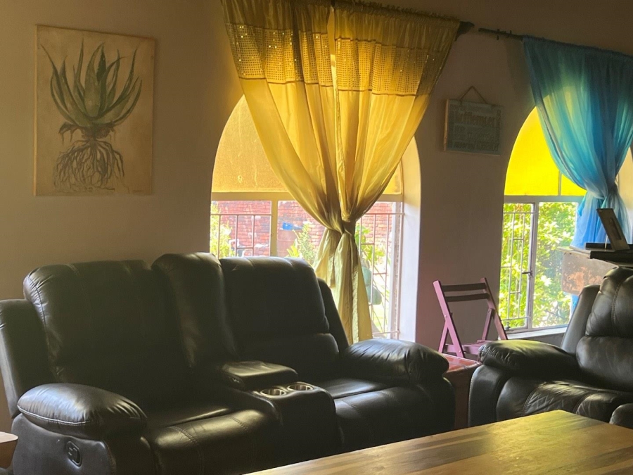 5 Bedroom Property for Sale in Elandsrand North West